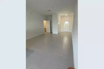 36217 Risa Michele Street, Zephyrhills, FL 33541 - Photo 4