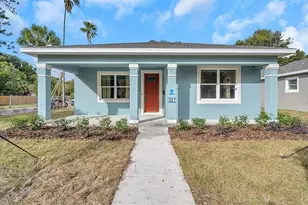 987 12th Ave S, Saint Petersburg, FL 33705 - Photo 1