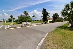 6219 Palma Del Mar Blvd S, Saint Petersburg, FL 33715 - Photo 2