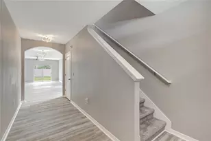 17038 Wave Tressle Pl, Wimauma, FL 33598 - Photo 6