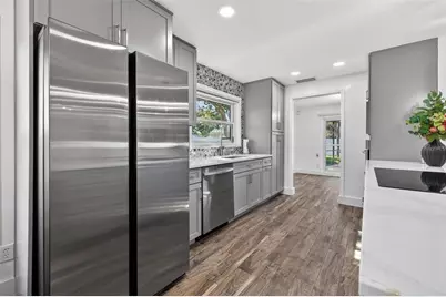 1501 N Dakota Avenue NE, Saint Petersburg, FL 33703 - Photo 14