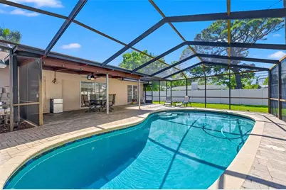 1501 N Dakota Avenue NE, Saint Petersburg, FL 33703 - Photo 4