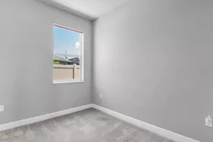 1461 N River Cir, Tarpon Springs, FL 34689 - Photo 30