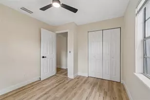 1105 W Yukon St, Tampa, FL 33604 - Photo 30