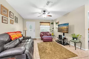 722 59th St S, Gulfport, FL 33707 - Photo 4