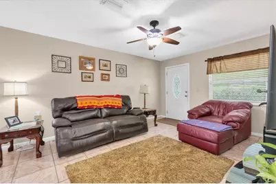 722 59th Street S, Gulfport, FL 33707 - Photo 2
