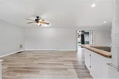 3819 36th Avenue, Palmetto, FL 34221 - Photo 8