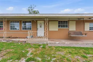 3819 36th Ave, Palmetto, FL 34221 - Photo 6