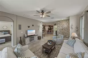 7739 Timberview Loop, Wesley Chapel, FL 33545 - Photo 6