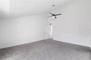 9506 Citrus Glen Pl, Tampa, FL 33618 - Photo 14