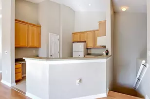27901 Pleasure Ride Loop, Wesley Chapel, FL 33544 - Photo 4