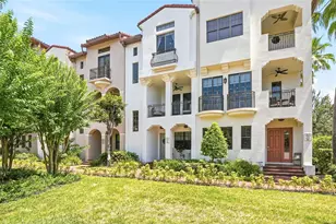 4815 Yacht Club Dr, Tampa, FL 33616 - Photo 1
