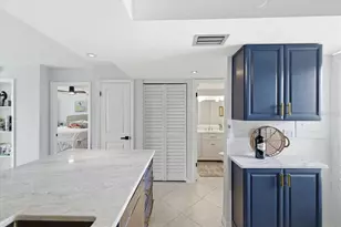 2621 Cove Cay Dr, Clearwater, FL 33760 - Photo 22