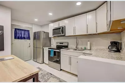 2606 1st Avenue S, Saint Petersburg, FL 33712 - Photo 4