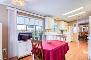 258 Pelican Dr N, Oldsmar, FL 34677 - Photo 10