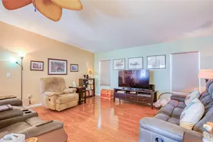 258 Pelican Dr N, Oldsmar, FL 34677 - Photo 4