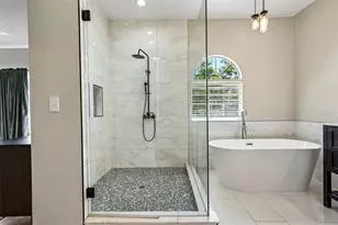 2616 11th St N, Saint Petersburg, FL 33704 - Photo 36
