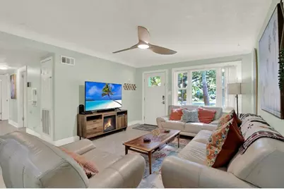5572 100th Way N, Saint Petersburg, FL 33708 - Photo 4