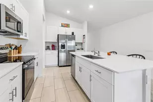 3511 Great Pk Ct, Plant City, FL 33565 - Photo 6
