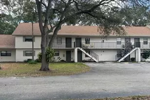 2122 Bradford St, Clearwater, FL 33760 - Photo 1