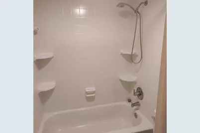 11821 Northtrail Avenue #11821, Tampa, FL 33617 - Photo 6