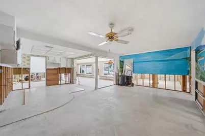 4 Bellevue Drive, Treasure Island, FL 33706 - Photo 12