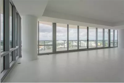 400 Central Avenue #2601, Saint Petersburg, FL 33701 - Photo 8