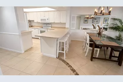 7520 Ridgewood Avenue #809, Cape Canaveral, FL 32920 - Photo 8