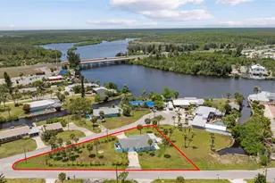 112 Rose St, Venice, FL 34293 - Photo 2