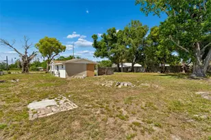 1611 E Shell Point Rd, Ruskin, FL 33570 - Photo 40