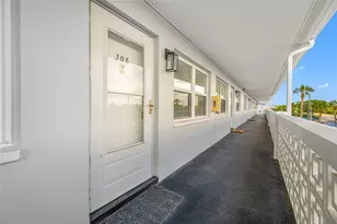 1001 77th Ave N, Saint Petersburg, FL 33702 - Photo 2