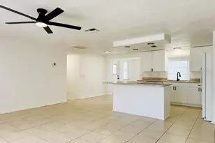 7412 University Dr, Hudson, FL 34667 - Photo 2