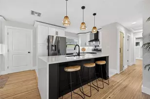 3008 Jackson St N, Saint Petersburg, FL 33704 - Photo 10