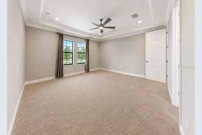 14610 Red Castle Ave, Lithia, FL 33547 - Photo 32