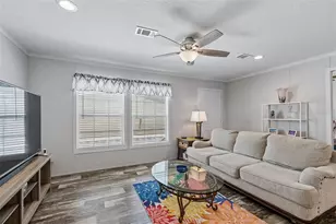 12701 126th Ave, Largo, FL 33774 - Photo 8