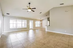2091 Fawn Meadow Cir, Saint Cloud, FL 34772 - Photo 6