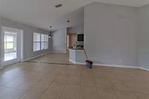 2091 Fawn Meadow Cir, Saint Cloud, FL 34772 - Photo 2