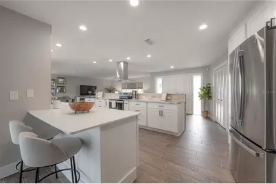 6322 Cottonwood Lane, Apollo Beach, FL 33572 - Photo 16
