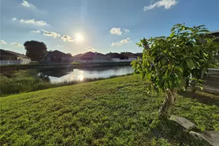 6833 Runner Oak Dr, Zephyrhills, FL 33545 - Photo 34