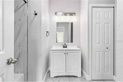 4234 Tyler Circle N #102B, Saint Petersburg, FL 33709 - Photo 10