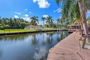 2571 Cyprus Dr, Palm Harbor, FL 34684 - Photo 36