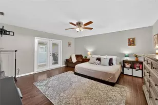 2711 Bellwood Dr, Brandon, FL 33511 - Photo 30