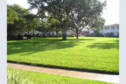 4570 Overlook Dr NE #283, Saint Petersburg, FL 33703 - Photo 16