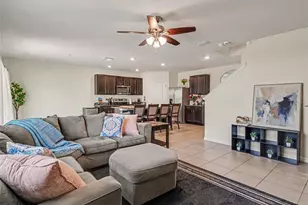 5655 Woodland Sage Dr, Sarasota, FL 34238 - Photo 4