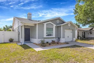 13423 Laraway Dr, Riverview, FL 33579 - Photo 4