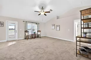 31076 Water Lily Dr, Brooksville, FL 34602 - Photo 6