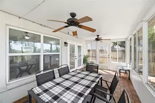 628 Cape Cod Cir, Valrico, FL 33594 - Photo 36