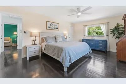2701 67th Way N, Saint Petersburg, FL 33710 - Photo 12