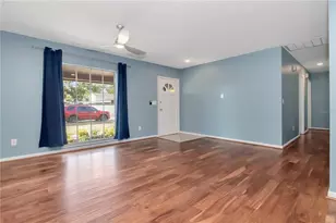 7303 Woodkirk Ct, Tampa, FL 33634 - Photo 4