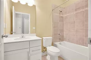 5018 Inshore Landing Dr, Apollo Beach, FL 33572 - Photo 8